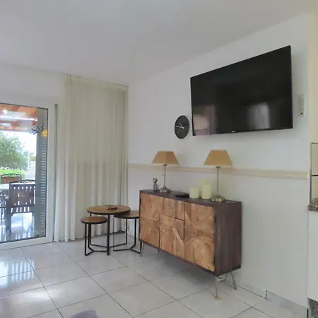 Apartment Lovely 1 Bedroom